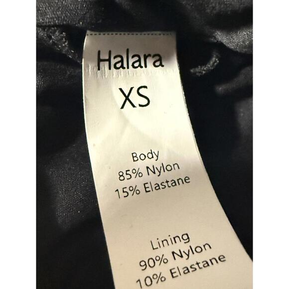 NWT Halara Black Cutout Sports Bra Size XS - Picture 5 of 7